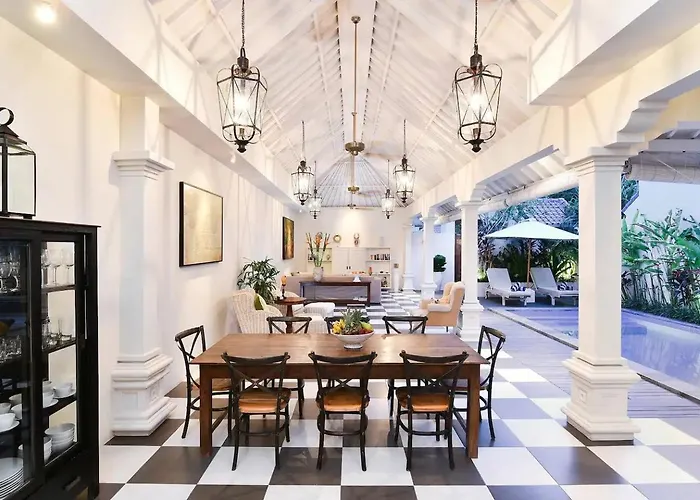Private 2 Bedroom Pool Villa, 400m To Beach, Sleeps 4 * Seminyak
