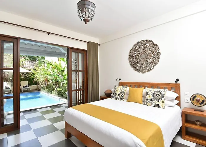 Private 2 Bedroom Pool Villa, 400m To Beach, Sleeps 4 * Seminyak
