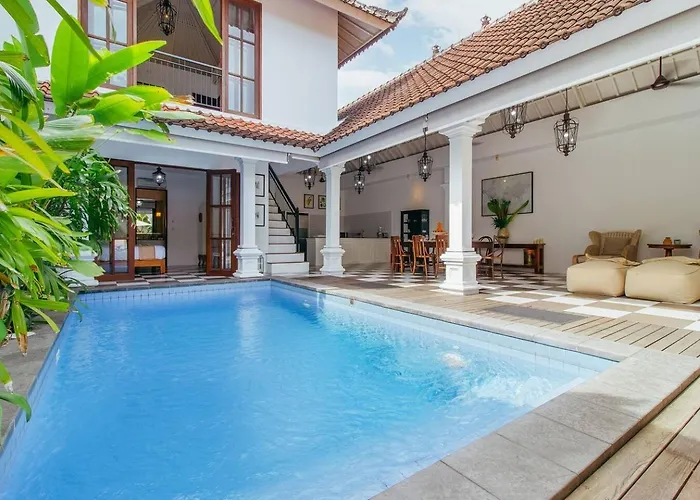 Private 2 Bedroom Pool Villa, 400m To Beach, Sleeps 4 Seminyak