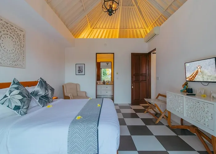 Private 2 Bedroom Pool Villa, 400m To Beach, Sleeps 4 * Seminyak