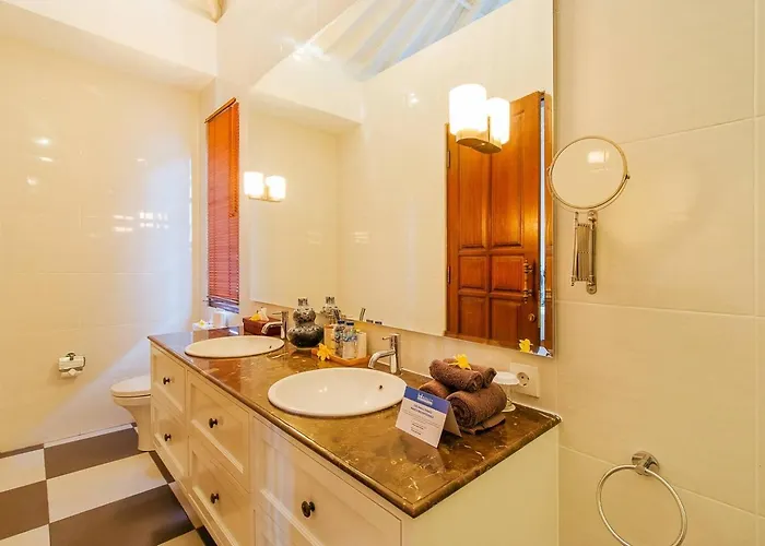 Private 2 Bedroom Pool Villa, 400m To Beach, Sleeps 4 Villa