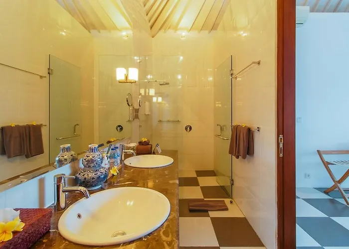 Private 2 Bedroom Pool Villa, 400m To Beach, Sleeps 4 *