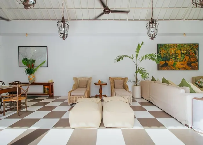 Private 2 Bedroom Pool Villa, 400m To Beach, Sleeps 4 Villa Seminyak