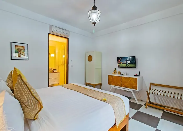 Villa Private 2 Bedroom Pool Villa, 400m To Beach, Sleeps 4 Seminyak